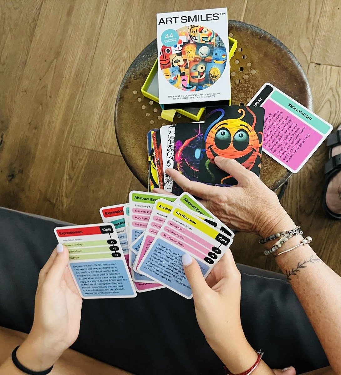 artsmiles_family__PID:7517aca1-46e9-4af3-9d44-169b4a96ad39