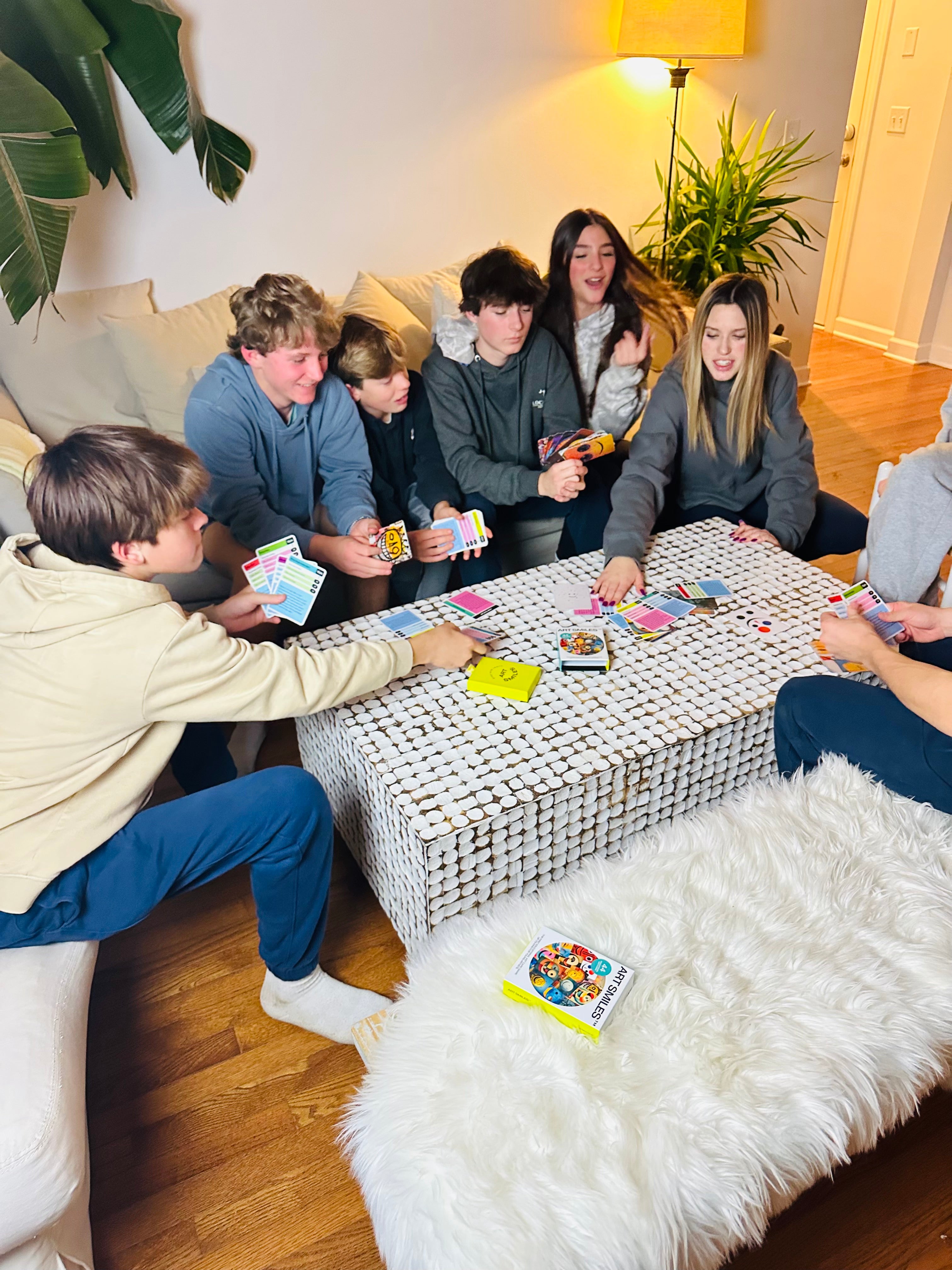 ArtSmiles_Teens.jpeg__PID:0703b6c5-1cf2-4990-915d-576e8ea02ee7